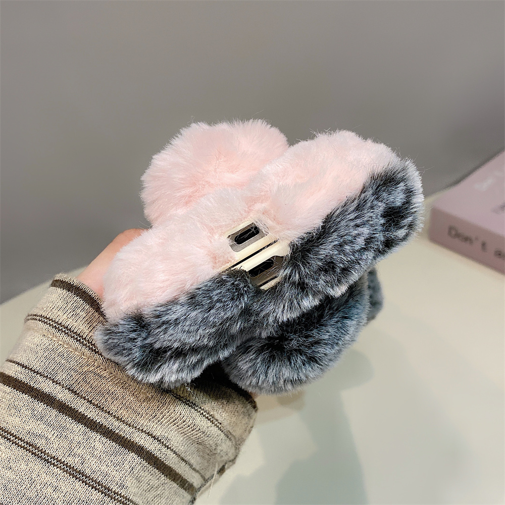 Cute Rabbit Ears Fluffy Stand  - Phone Cases Samsung 评论和价格
